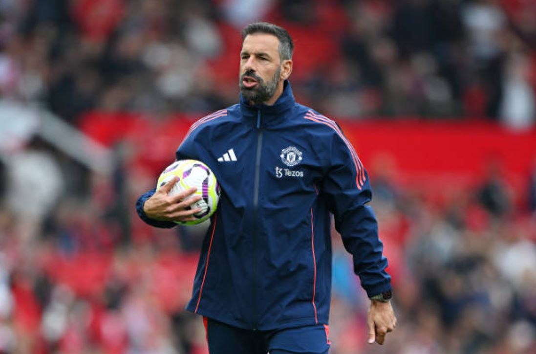 Van Nistelrooy được Man United quy hoạch thay Ten Hag?